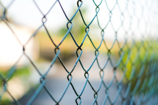 Doppelter Maschendrahtzaun: Der ultimative Schutz für Unternehmenswerte