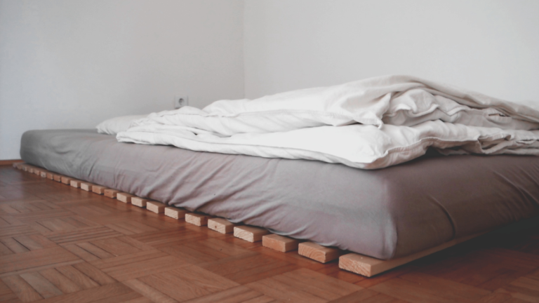 floor-bed-slatted-frame-setup