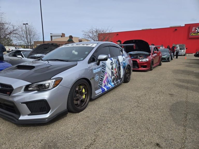 Gundam Custom Design Anime Itasha Car Wrap with Subaru WRX Sti (1)